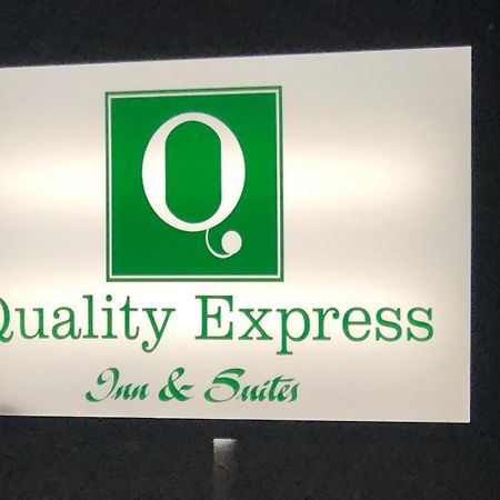 Quality Express Inn & Suites Mineral Wells Exteriör bild